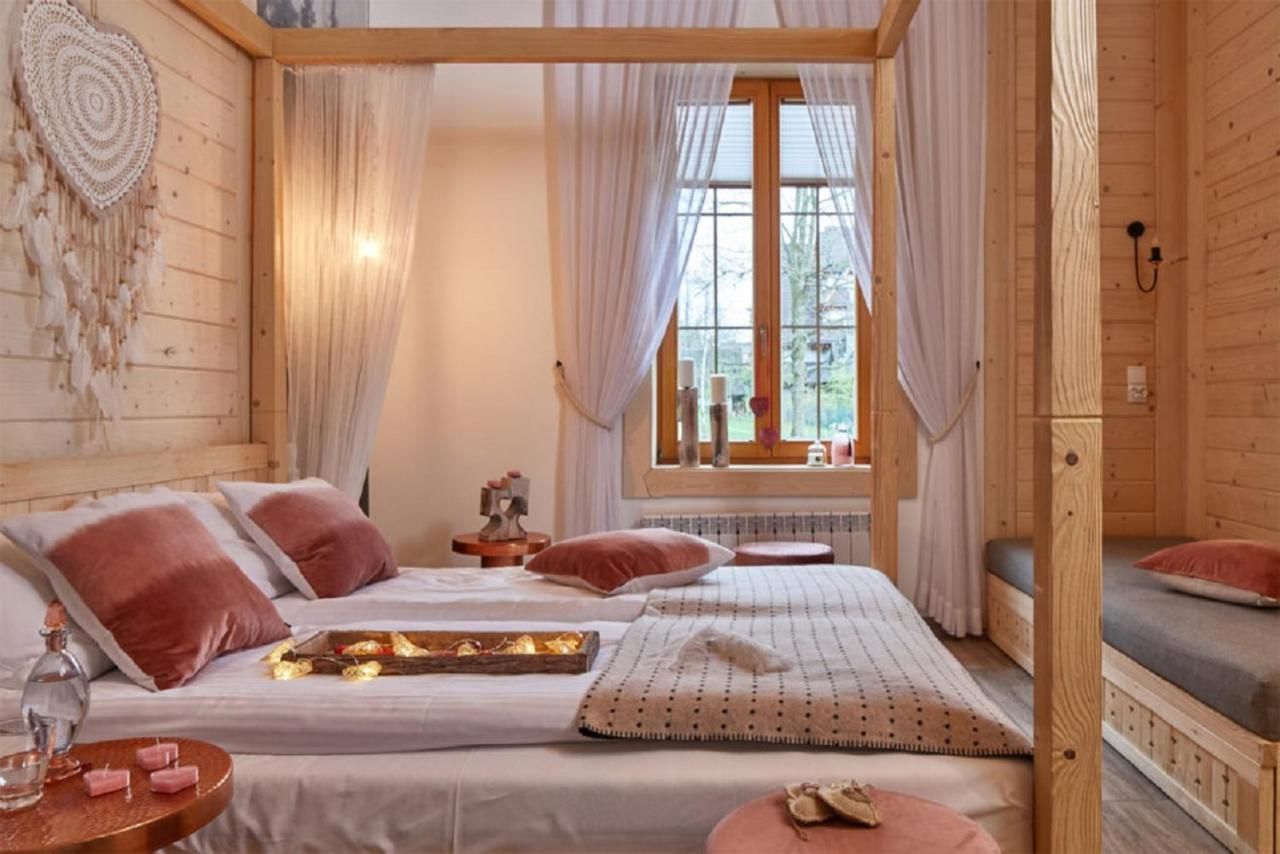 Отели типа «постель и завтрак» Niedźwiedzia Residence Поронин